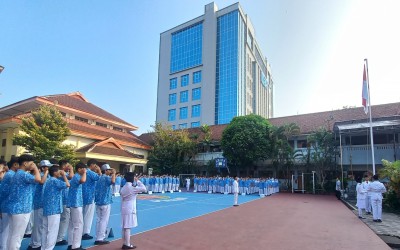 Semangat Nasionalisme Menggema di SMAN 2 Kota Malang dalam Peringatan Hari Kebangkitan Nasional